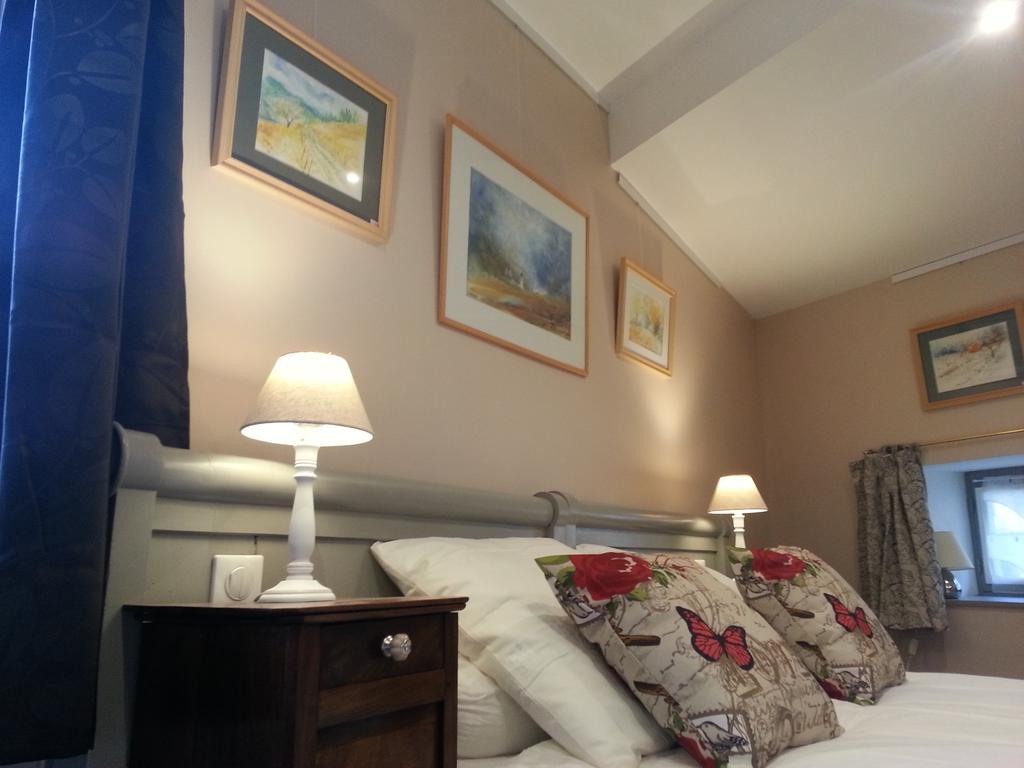 Relais St Jacques - Roanne Saint-Haon-le-Châtel Quarto foto