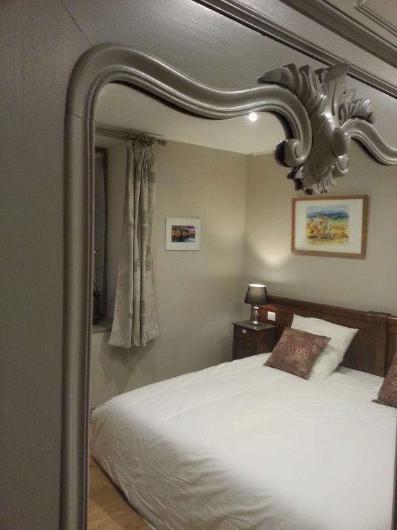 Relais St Jacques - Roanne Saint-Haon-le-Châtel Quarto foto